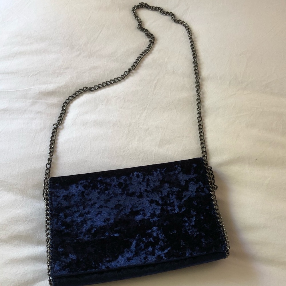 Chelsea 28 navy velvet clutch/shoulder bag